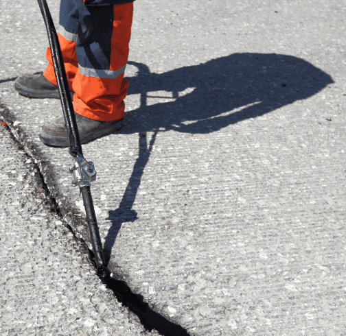 farman-services-seal-coating-edmonton-asphalt