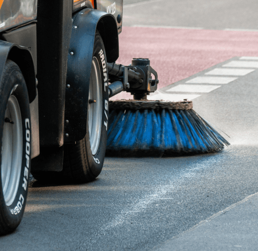 farman-services-seal-coating-edmonton-lot-sweeping